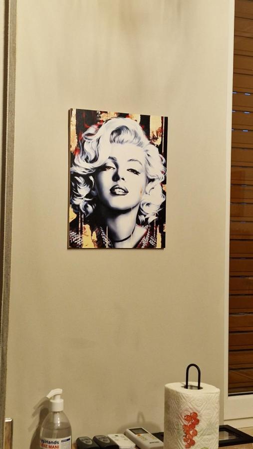 Beautiful Apartament On The Outskirts Of Rome Barbara Casa Vacanza Roma Portuense エクステリア 写真