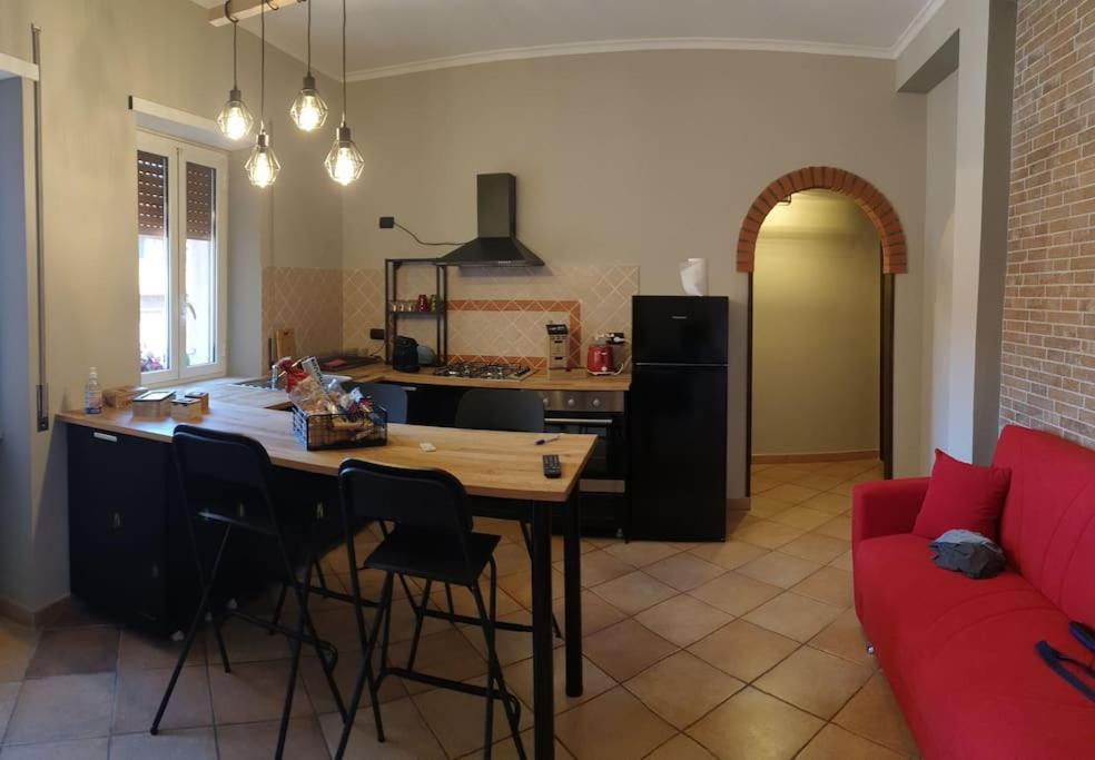 Beautiful Apartament On The Outskirts Of Rome Barbara Casa Vacanza Roma Portuense エクステリア 写真