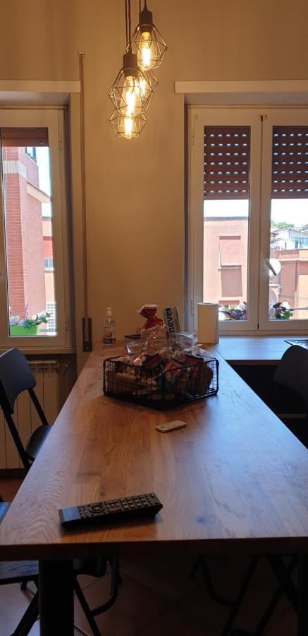Beautiful Apartament On The Outskirts Of Rome Barbara Casa Vacanza Roma Portuense エクステリア 写真