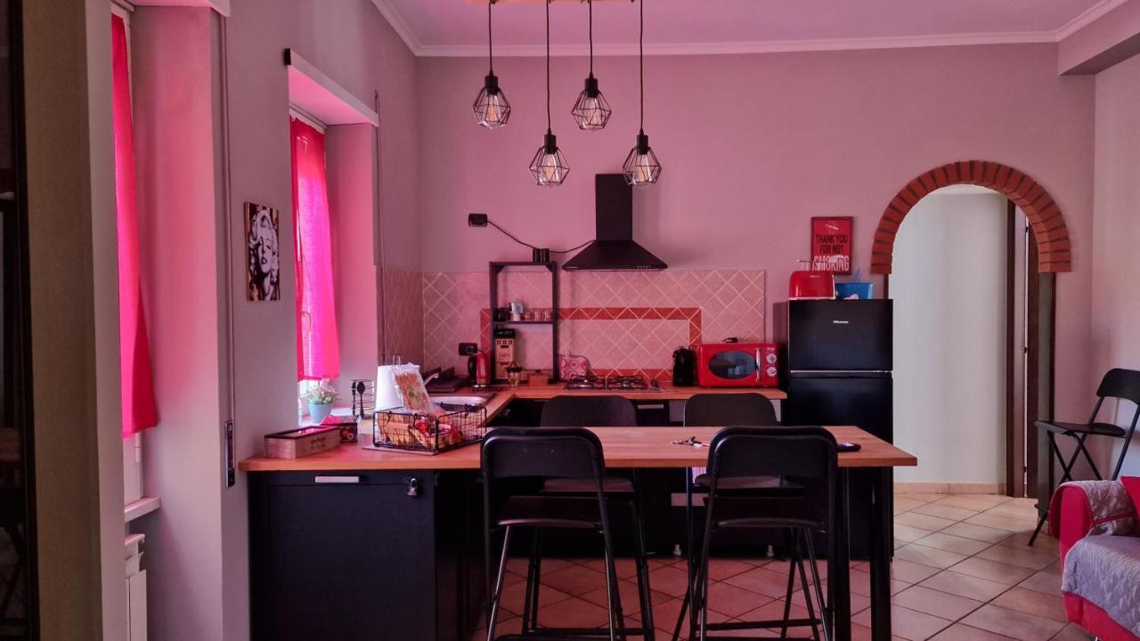 Beautiful Apartament On The Outskirts Of Rome Barbara Casa Vacanza Roma Portuense エクステリア 写真